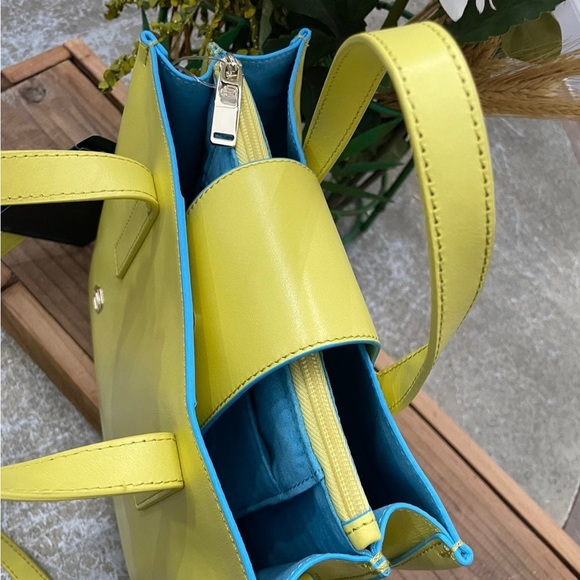 PIQUADRO” YELLOW SOFT ITALIAN LEATHER DESIGNER SATCHEL - Picture 8 of 12